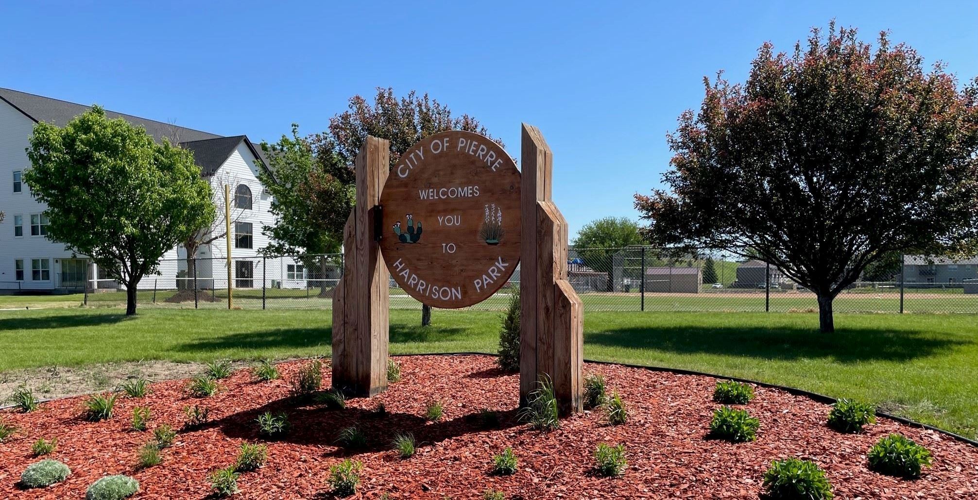 5.30.23_HARRISON PARK_WELCOME SIGN