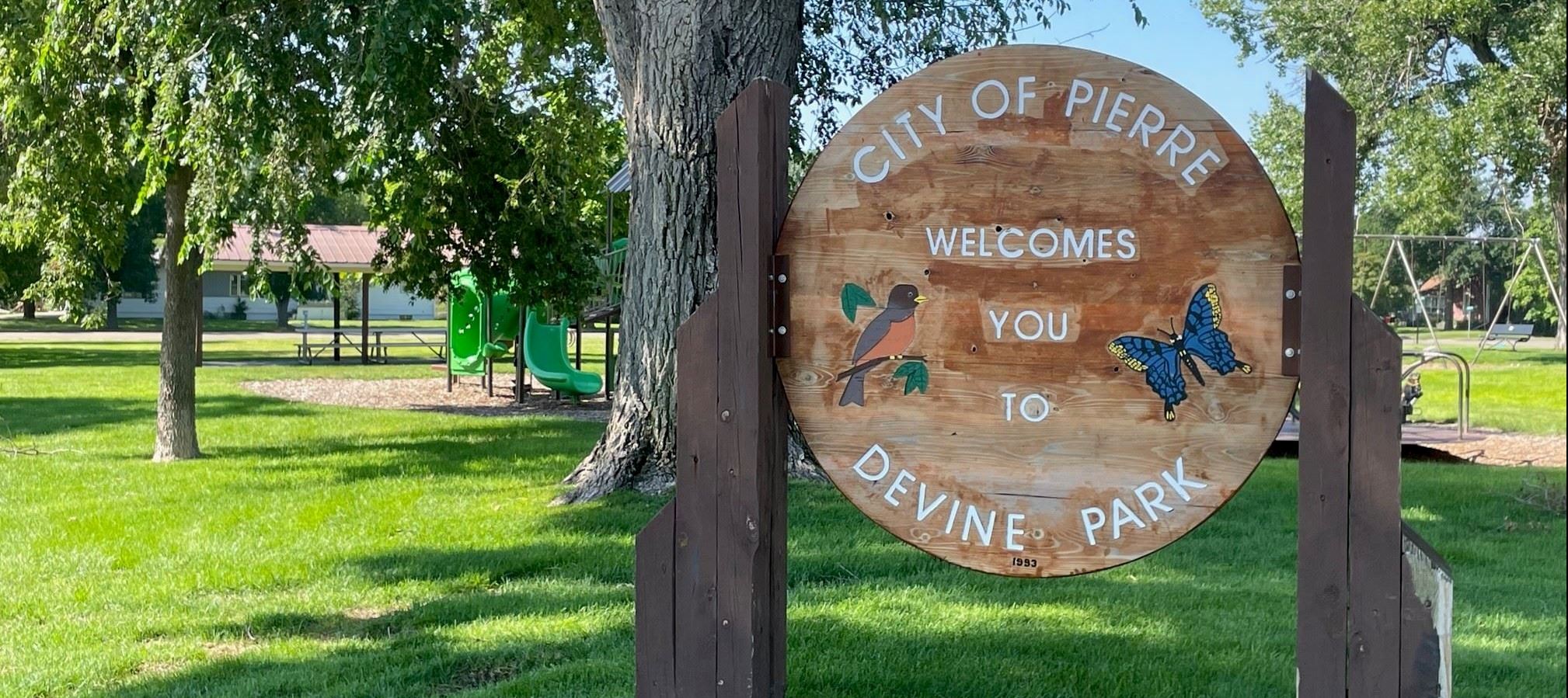 8.1.24_DEVINE WELCOME SIGN
